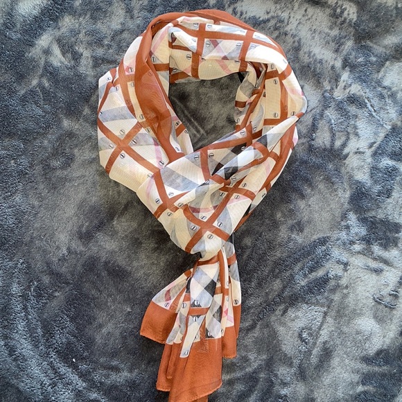 Scarf - Picture 2 of 3